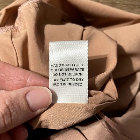 Le Lis | Blush Neutral One Shoulder Layered Woven Romper - Picture 10 of 11